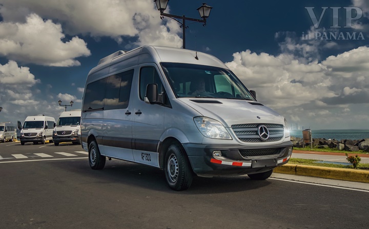 Luxury Bus