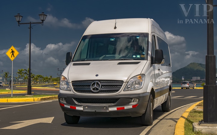 Luxury Bus