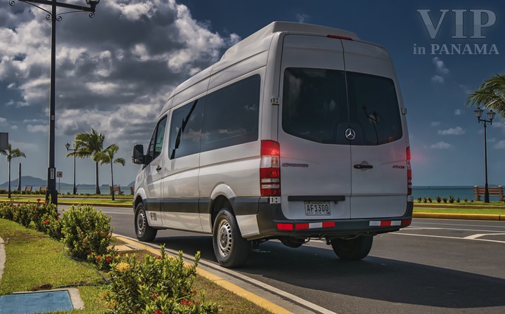 Luxury Bus