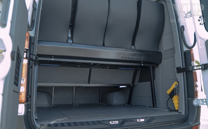 Luxury Bus
