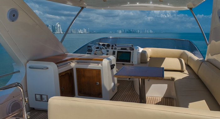 Azimut 58