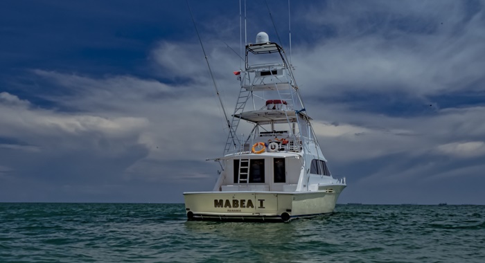 bertram yacht