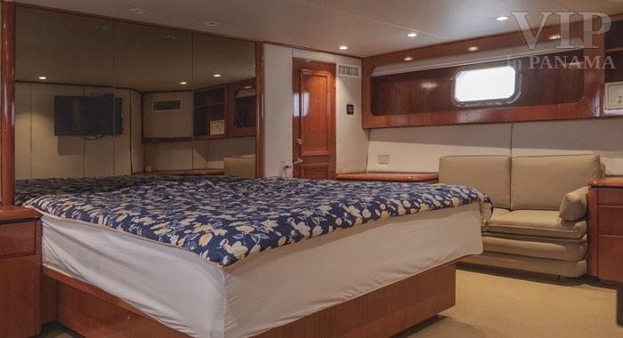 Broward Mega yatch