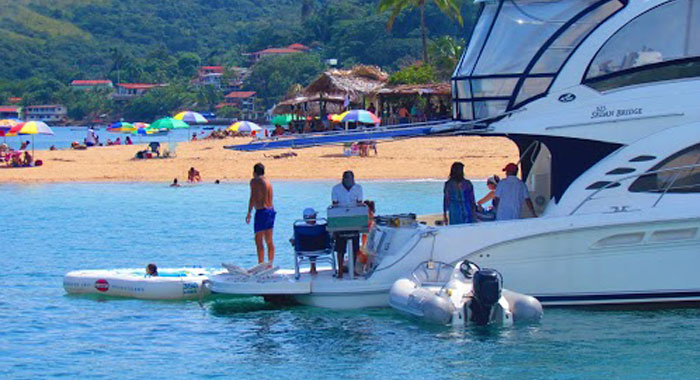 party boat yacht