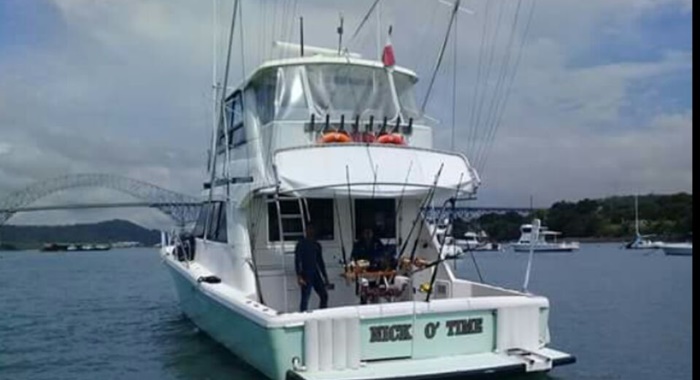 Riviera yacht