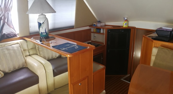 Riviera yacht