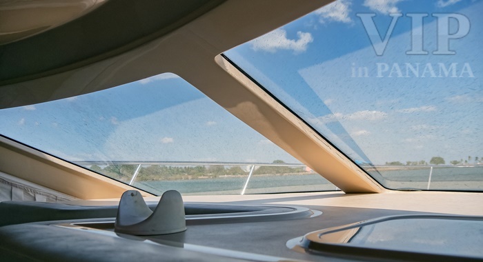 Sea Ray 38